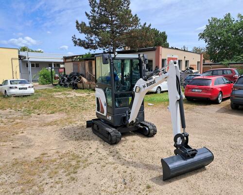 Bobcat E19
