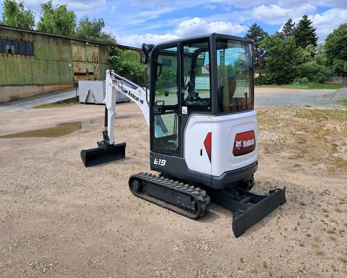 Bobcat E19