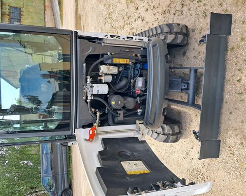Bobcat E19