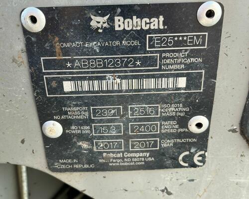 Bobcat E25