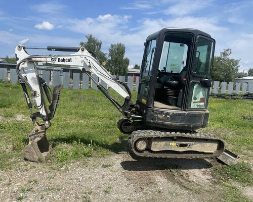 Bobcat E26