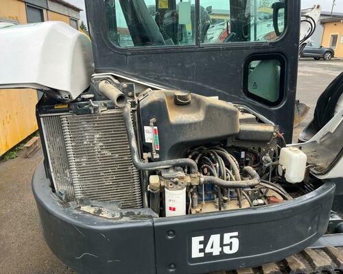 Bobcat E45