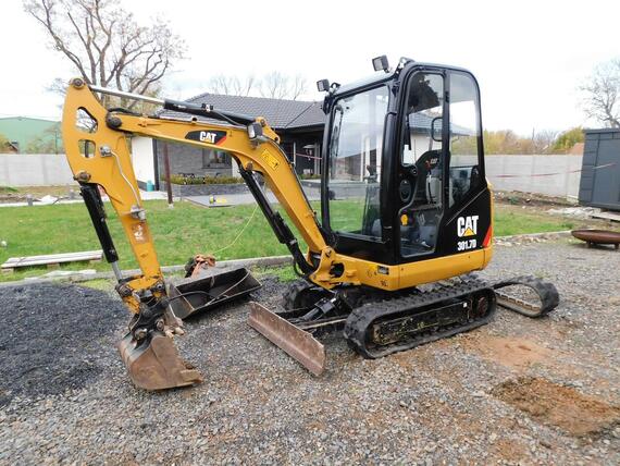 CAT 301.7 D, Hydraulická svahovka, MTH 1600
