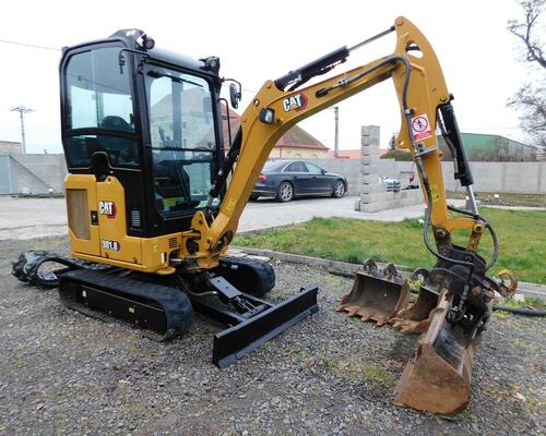 CAT 301.8, Bourací kladivo CAT, Hydraulická svahovka