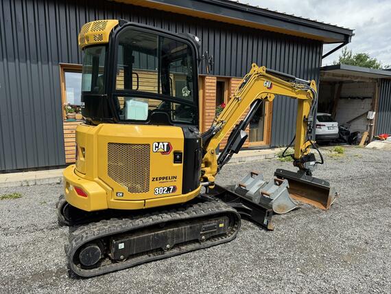 Cat 302.7 CR