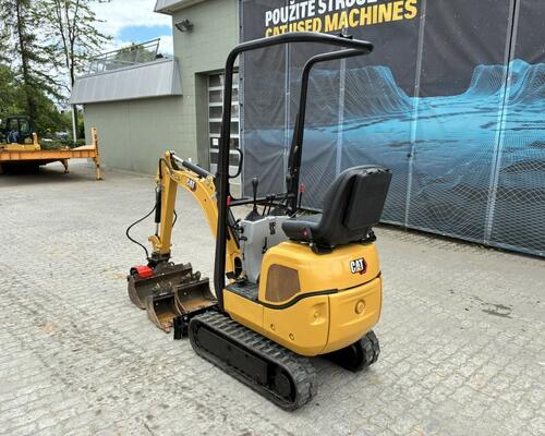 Caterpillar 300.9D