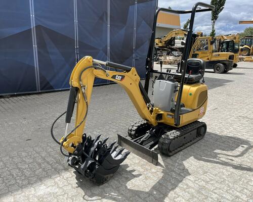 Caterpillar 300.9D