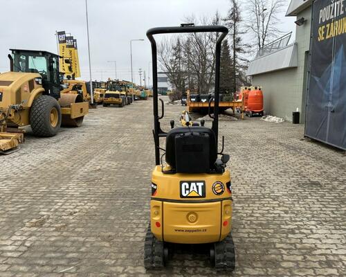 Caterpillar 300.9D