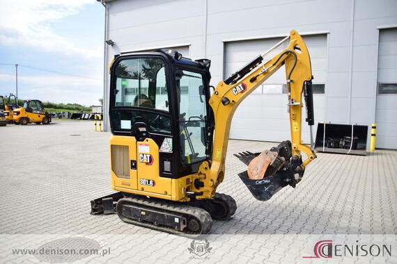 CATERPILLAR 301.6