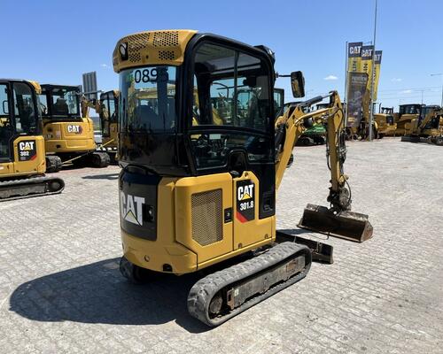 Caterpillar 301.8