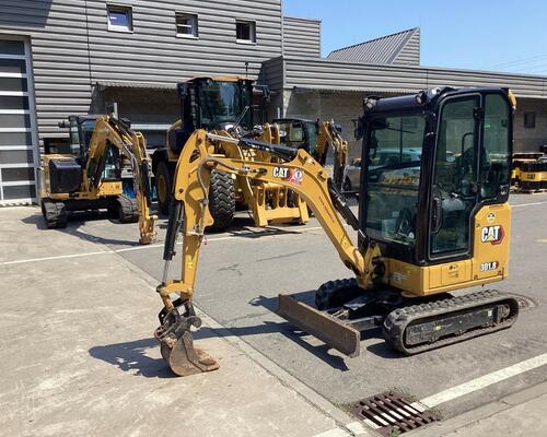 Caterpillar 301.8