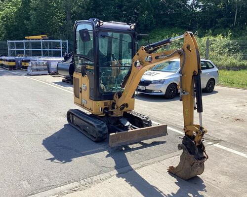 Caterpillar 301.8