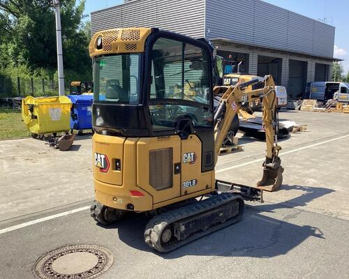 Caterpillar 301.8