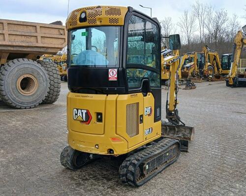 Caterpillar 301.8