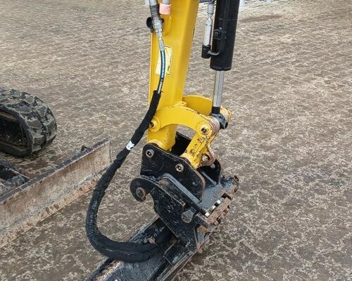 Caterpillar 301.8
