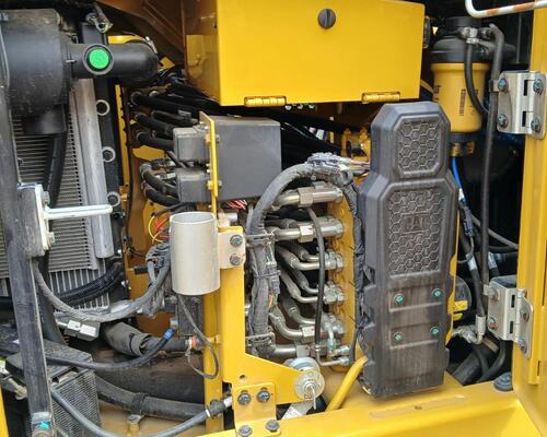 Caterpillar 310