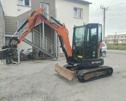Doosan DX27Z Powertilt