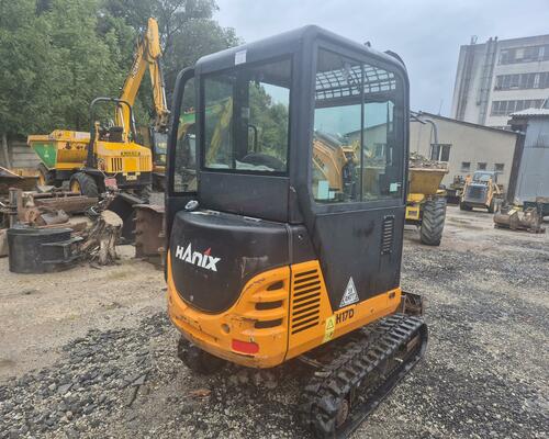 Hanix HD17