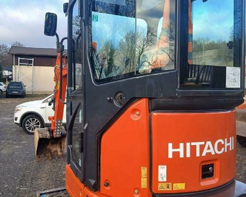 Hitachi 26U