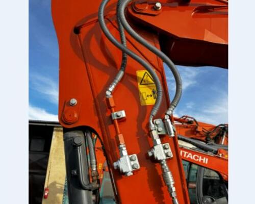 Hitachi ZX65 USB-6 CLR