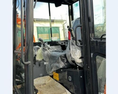 Hitachi ZX65 USB-6 CLR