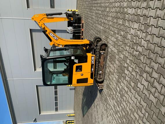 JCB 16C1