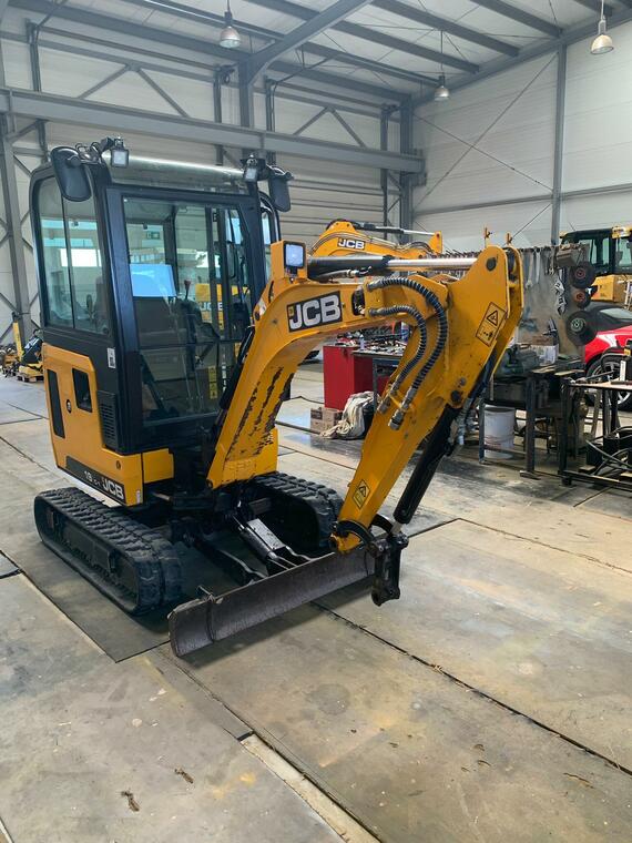 JCB 19C1