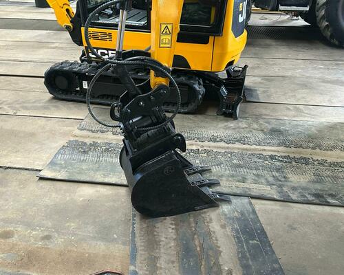 JCB 19C-1