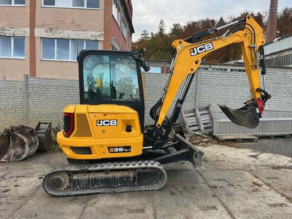 JCB 35Z