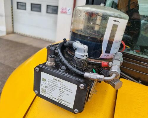 JCB 35Z - 770mth, hydr.svahovka, centrální mazání