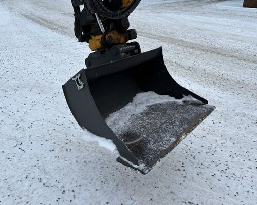 JCB 35Z s naklápěcím rotátorem Engcon, centr.mazání, A/C