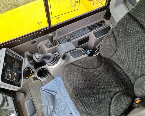 JCB 55Z-1 - 2350mth, A/C, 2 hydr.okruhy