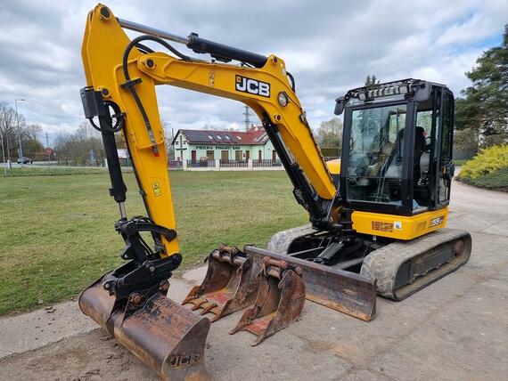 JCB 55Z-1 - 900-2400mth, A/C, 4-válec - TOP stav