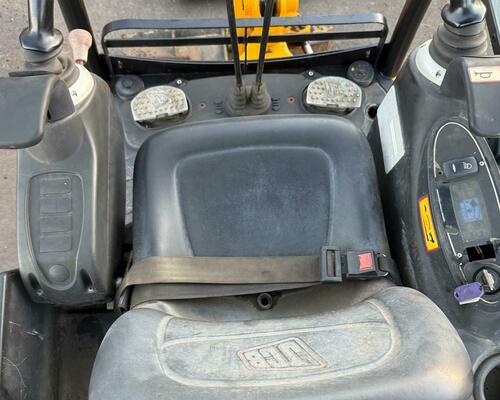  JCB 8014 CTS