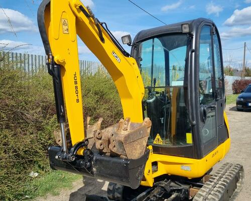JCB 8018 CTS 
