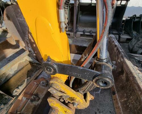 JCB 8026 2021 - 1450mth, hydr.rychloupínač - TOP stav