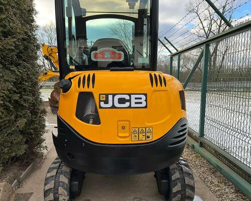 JCB 8026 CTS hydr.svahovka - TOP stav
