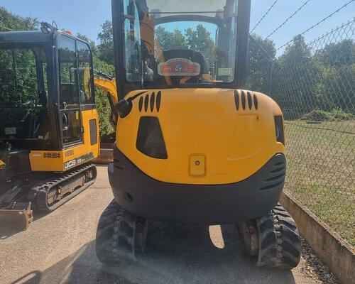 JCB 8026 - po servisu prodám/pronajmu