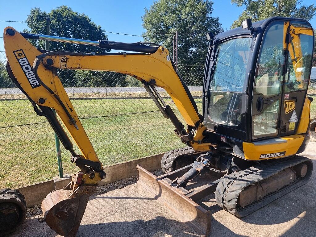 JCB 8026 - stroj z provozu