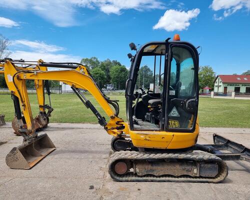 JCB 8030 ZTS 2017 - 2700mth