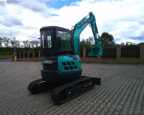 KOBELCO SR35