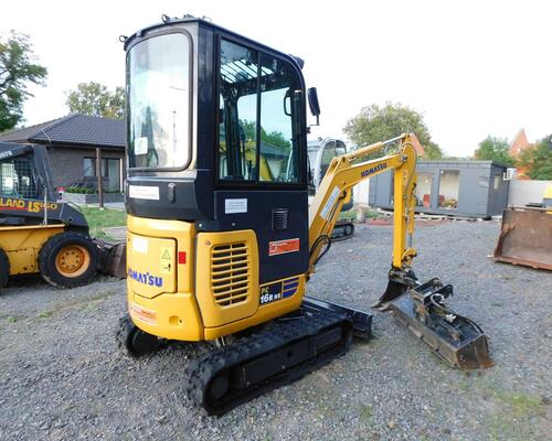 KOMATSU PC16R-3HS, 130 MTH