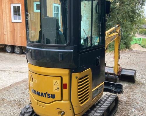 Komatsu PC16R-3HS rok 2019 Svahovka + podkop