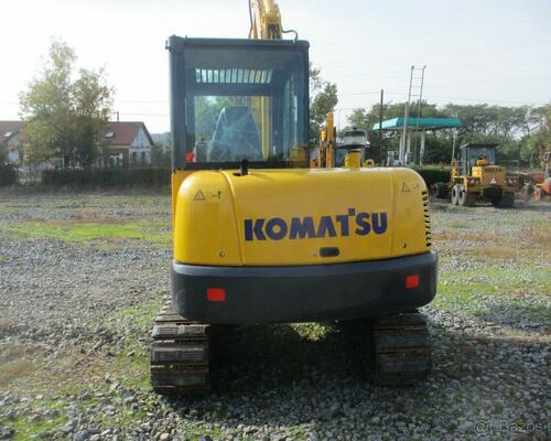 KOMATSU PC56