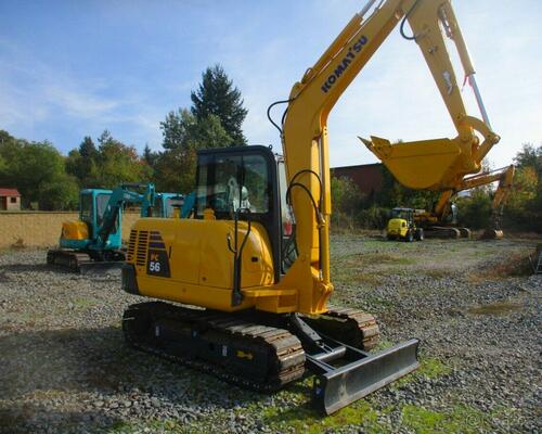 KOMATSU PC56