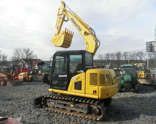 KOMATSU PC70