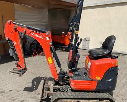 Kubota K008-3