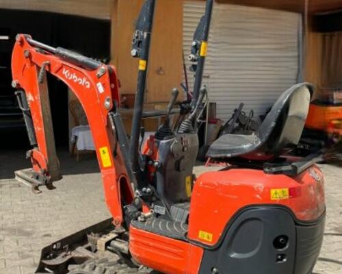 Kubota K008-3