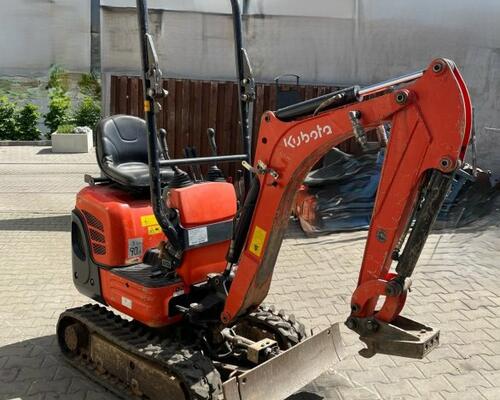Kubota K008-3