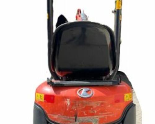 Kubota K008-3